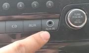 汽车上的aux是什么意思_车载aux接口功能详解