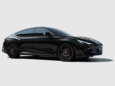 全系标配三段尾翼+8155芯片！2026款MG7上市背后的“轿跑平权”革命