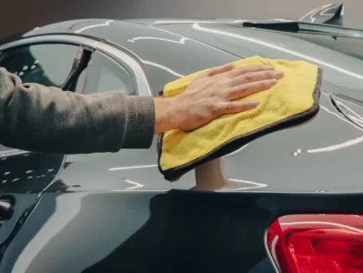 汽车打蜡多长时间一次_多久打一次车蜡才合适呢