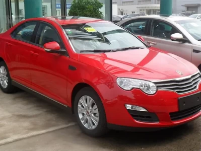 荣威550手动油耗高不高？