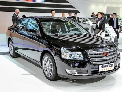 帝豪EC8还值得买吗_2025年这款老车性价比深度解析