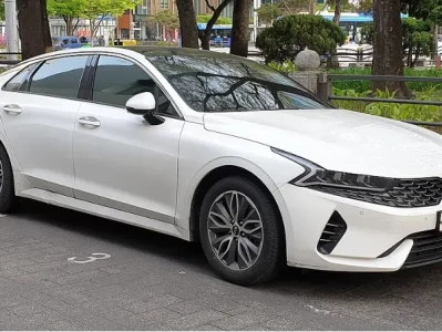 起亚K5轮胎规格_原厂轮胎尺寸与更换指南详解