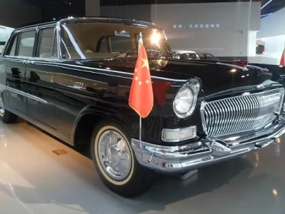 一汽红旗汽车：中国豪华品牌的传奇崛起与未来展望