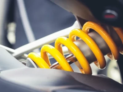 汽车减震器类型_教你如何挑选最适合爱车的减震器