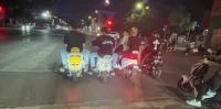 深入分析：为什么鬼火摩托那么危险，年轻人还是以身试险？
