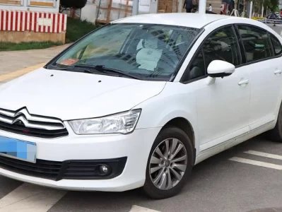 雪铁龙新世嘉怎么样：一款经典法系紧凑型家轿的全面评价