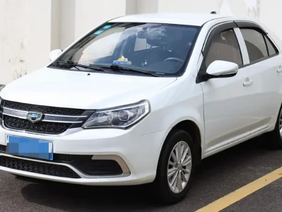 吉利金刚2怎么样？全面解析配置、油耗与家用表现