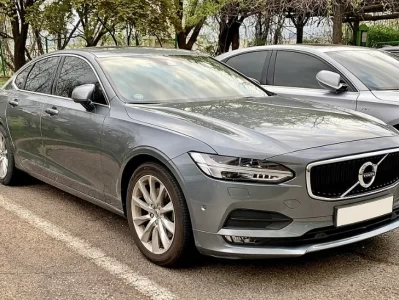 沃尔沃s90价格_2025款豪华轿车最新报价解析