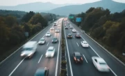 不戴头盔记录多久消除_2025年最新交通违法记录处理指南