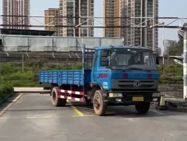 增驾B2新政策_2025年最新年龄限制与报考条件详解