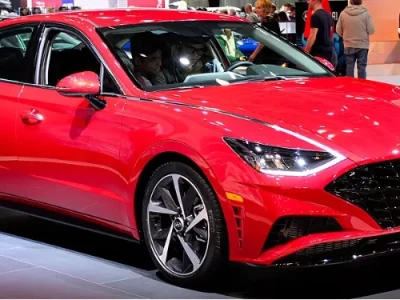 第八代索纳塔价格及图片_2025款最新报价与高清实车展示