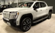 GMC Sierra EV震撼发布_2024款纯电皮卡重磅来袭