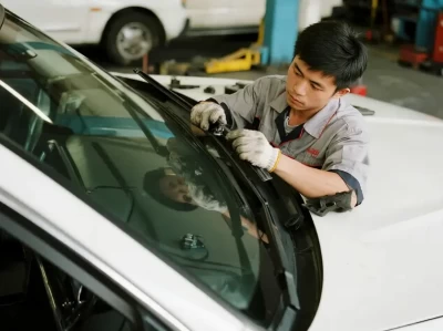 雨刮器异响怎么办_自己动手解决异响问题的小技巧