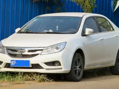 比亚迪F5的前世今生：从“遥控神车”到“驱逐舰”的降维打击，读懂比亚迪的理工男浪漫