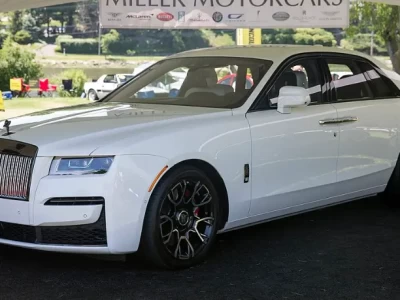 最便宜的劳斯莱斯车型_揭秘入门级豪车价格与配置