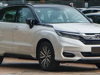 广汽本田冠道2022款_威尼斯蓝豪华SUV驾乘体验