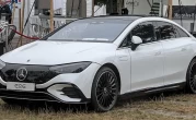 梅赛德斯-奔驰EQE电动轿车价格_豪华电动车起价76,050美元