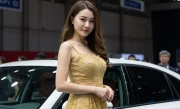 汽车水晶镀膜价格_深度解析镀膜效果与性价比对比