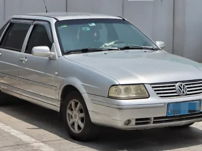 桑塔纳怎么样_经典款家用车优缺点全面解析