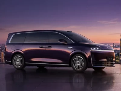 破局高端MPV！奇瑞“商务车”大变局：从平民开瑞到50万级智界V9的跃迁之路