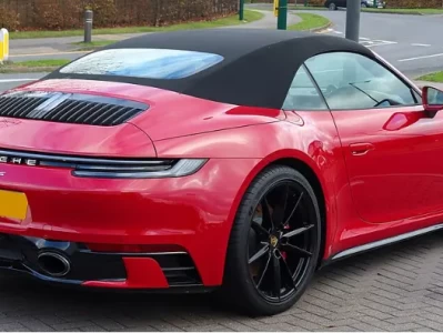 保时捷911敞篷车谍照_全新数字仪表盘细节曝光