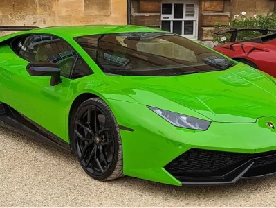 镜面兰博基尼_超跑改装镀膜工艺大揭秘