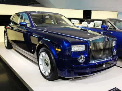 劳斯莱斯汽车的历史_百年豪车品牌的发展传奇