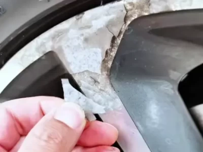 铝轮毂起皮掉漆原因_轮毂脱皮掉漆的危害与应对方法