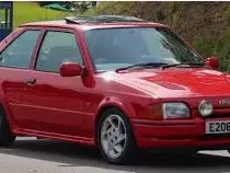 福特Escort RS2 Turbo_戴安娜王妃座驾拍出85万美元天价