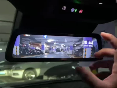 流媒体后视镜评测_真的是智商税还是驾驶神器