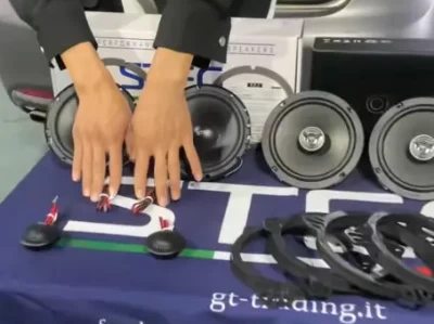 荣威550音响改装_升级音质全攻略