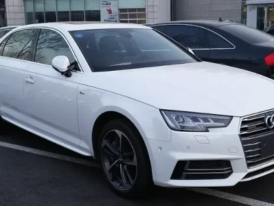 “综合降价12万”背后的阳谋：2026年买奥迪A4L，你究竟在为谁买单？