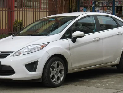 为什么福特嘉年华三厢是"特供车"的原罪教科书？