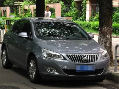 别克英朗XT油耗_15年车龄真实油耗表现如何