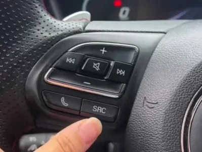 src是什么键_汽车音响系统按键功能详解