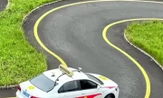 曲线行驶技巧_S路如何精准控制车身入弯