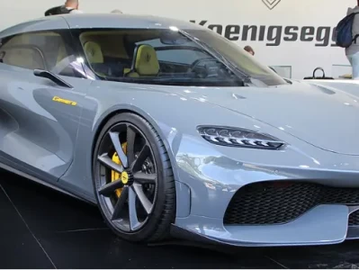 柯尼塞格跑车最低多少钱_超跑价格揭秘与购买指南