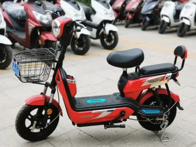 电摩上蓝牌好还是黄牌好_电动车牌照选择全攻略