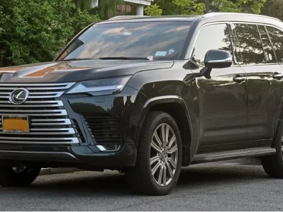 雷克萨斯LX_豪华越野SUV的极致驾乘体验