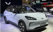 女士自动挡小型车5-8万_2025年最适合女性的经济型代步车