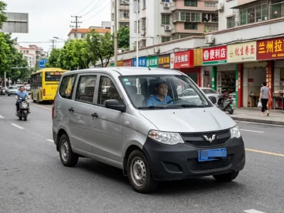 五菱宏光为什么被称为“最强商务车”？一篇讲透它的真实定位与购买逻辑