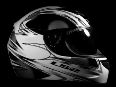 ls2头盔怎么样_摩托车头盔选购必看LS2评测