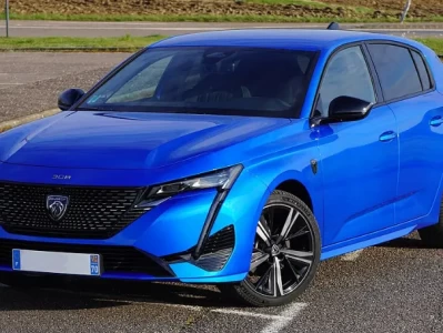 标致308深度评测：新款焕新能否打破法系紧凑级困局？