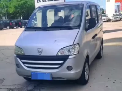 路尊小霸王怎么样_这款商务车真实体验评测