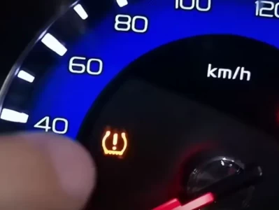 汽车感叹号故障灯_仪表盘警示灯含义全解析