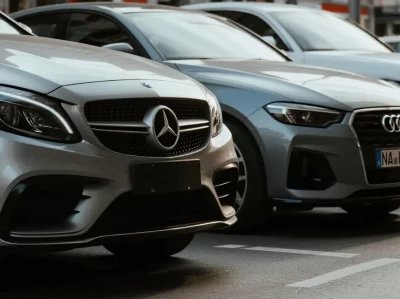 奔驰宝马奥迪_三大豪华汽车品牌的时尚别称