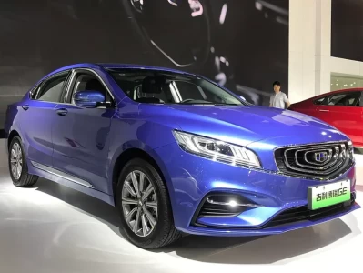 吉利博瑞：一台被名字耽误的B级车，为什么懂车的人反而悄悄买？