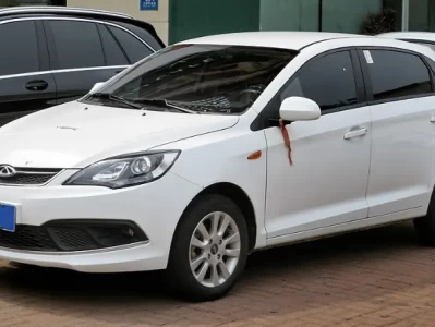 奇瑞A13：一款被名字耽误的"技术派"小车，为何最终成了时代的眼泪？
