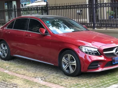 奔驰c级异味_新车除味这些方法真实有效