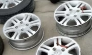 奔奔mini轮毂改装_小改款大升级的轮毂方案